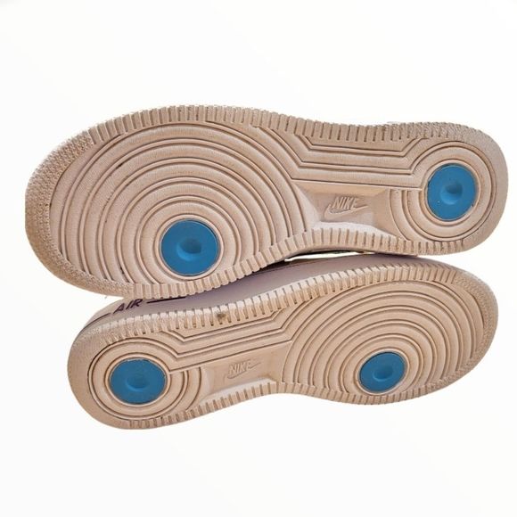 Nike Air force 1 RARE Low Yellow Graphic  Sneakers - Picture 7 of 9